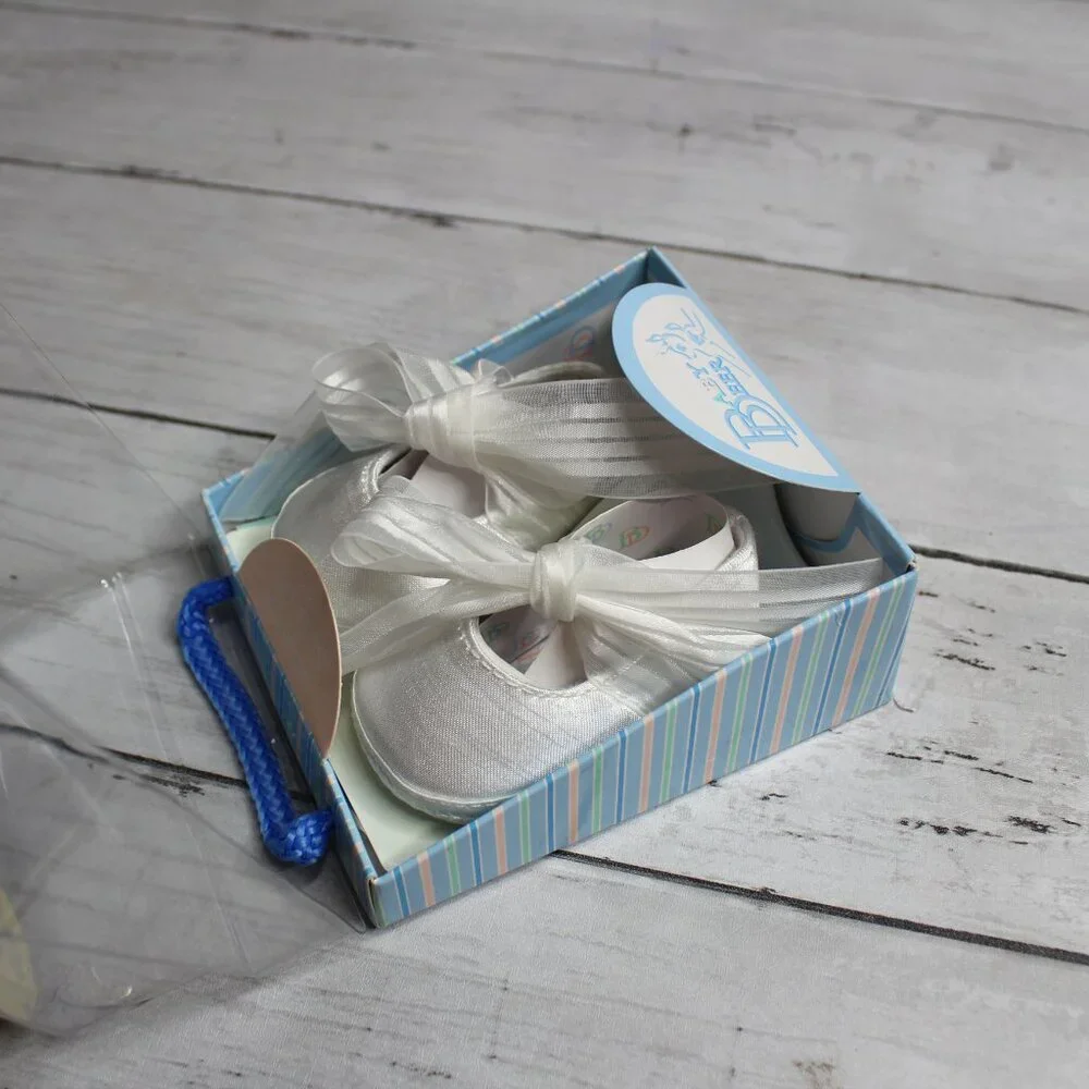 Baby Deer Baby Girl's White Satin Ballet Crib Shoes Preemie Size 00